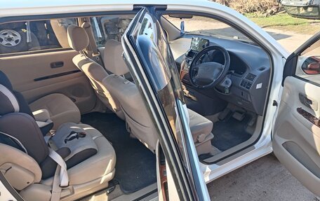 Toyota Gaia, 2001 год, 480 000 рублей, 4 фотография