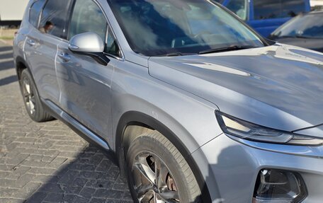 Hyundai Santa Fe IV, 2018 год, 2 700 000 рублей, 5 фотография