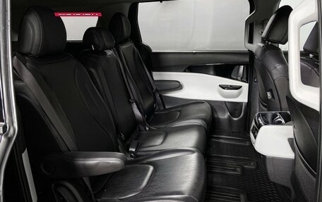 KIA Carnival, 2022 год, 3 750 000 рублей, 11 фотография