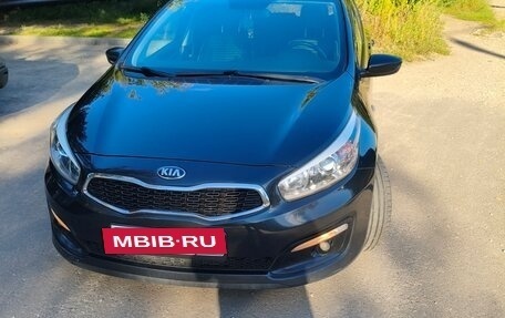 KIA cee'd III, 2015 год, 1 250 000 рублей, 2 фотография