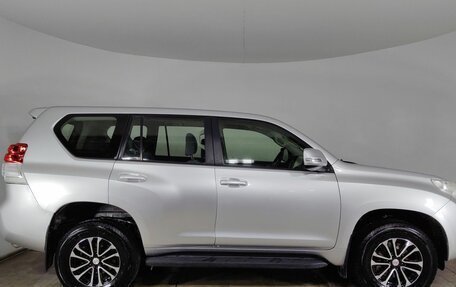 Toyota Land Cruiser Prado 150 рестайлинг 2, 2011 год, 2 350 000 рублей, 4 фотография