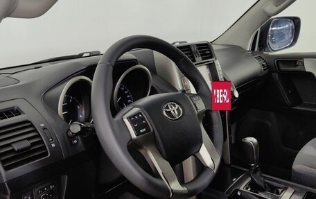 Toyota Land Cruiser Prado 150 рестайлинг 2, 2011 год, 2 350 000 рублей, 12 фотография