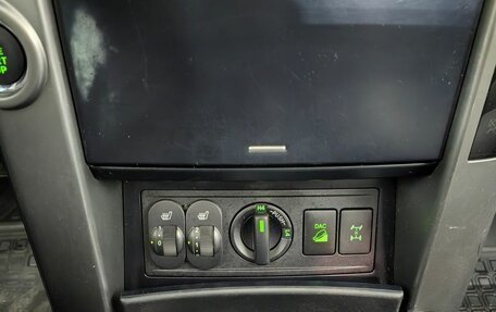 Toyota Land Cruiser Prado 150 рестайлинг 2, 2011 год, 2 350 000 рублей, 24 фотография