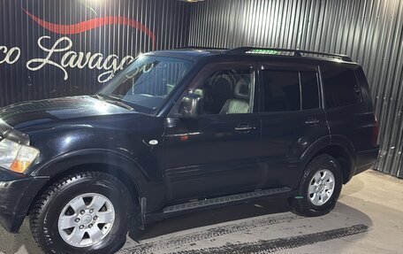 Mitsubishi Pajero III рестайлинг, 2006 год, 2 000 000 рублей, 2 фотография