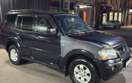 Mitsubishi Pajero III рестайлинг, 2006 год, 2 000 000 рублей, 3 фотография