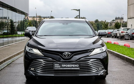 Toyota Camry, 2019 год, 2 399 000 рублей, 2 фотография