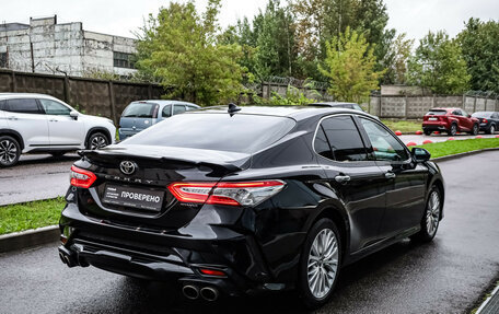 Toyota Camry, 2019 год, 2 399 000 рублей, 4 фотография