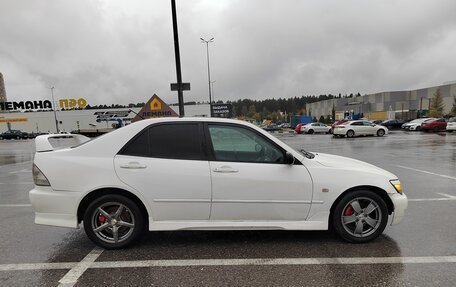 Toyota Altezza, 2000 год, 360 000 рублей, 11 фотография