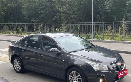 Chevrolet Cruze II, 2013 год, 740 000 рублей, 1 фотография