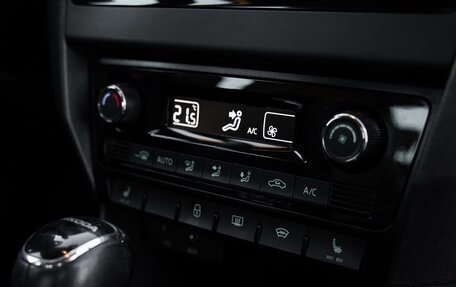 Skoda Rapid I, 2017 год, 1 350 000 рублей, 9 фотография