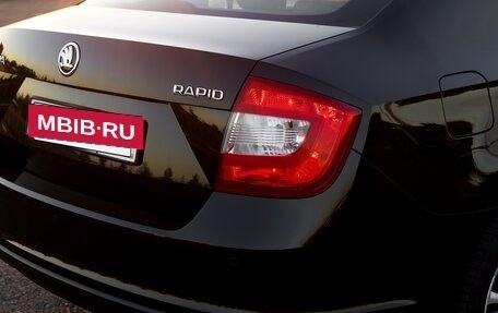 Skoda Rapid I, 2017 год, 1 350 000 рублей, 6 фотография