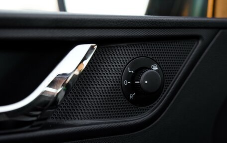 Skoda Rapid I, 2017 год, 1 350 000 рублей, 18 фотография