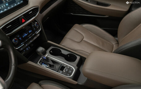 Hyundai Santa Fe IV, 2019 год, 3 100 000 рублей, 27 фотография