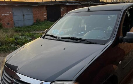 Renault Logan I, 2010 год, 370 000 рублей, 2 фотография