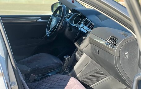 Volkswagen Tiguan II, 2018 год, 2 250 000 рублей, 8 фотография
