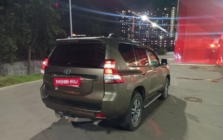 Toyota Land Cruiser Prado 150 рестайлинг 2, 2014 год, 4 200 000 рублей, 5 фотография