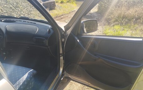 Chevrolet Niva I рестайлинг, 2017 год, 990 000 рублей, 18 фотография