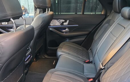 Mercedes-Benz GLE AMG, 2024 год, 20 000 000 рублей, 17 фотография