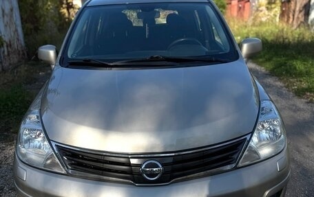 Nissan Tiida, 2011 год, 835 000 рублей, 2 фотография