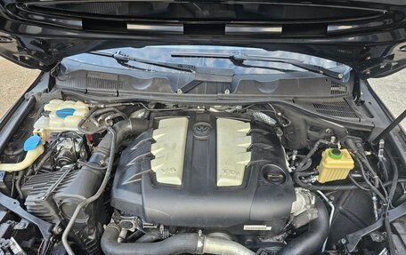 Volkswagen Touareg III, 2010 год, 1 460 000 рублей, 5 фотография
