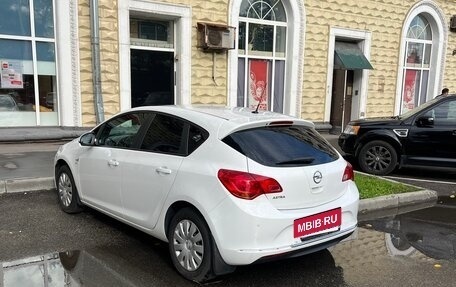 Opel Astra J, 2013 год, 880 000 рублей, 6 фотография