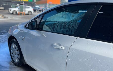 Opel Astra J, 2013 год, 880 000 рублей, 15 фотография