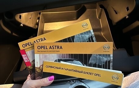 Opel Astra J, 2013 год, 880 000 рублей, 13 фотография