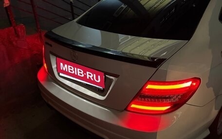 Mercedes-Benz C-Класс, 2012 год, 1 500 000 рублей, 8 фотография
