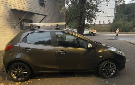 Mazda 2 III, 2014 год, 900 000 рублей, 2 фотография