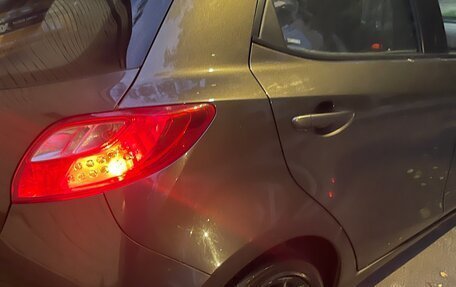 Mazda 2 III, 2014 год, 900 000 рублей, 11 фотография