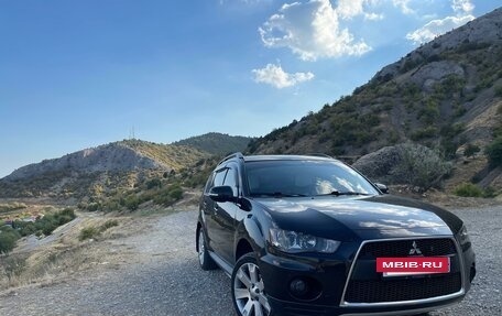 Mitsubishi Outlander III рестайлинг 3, 2011 год, 1 600 000 рублей, 6 фотография