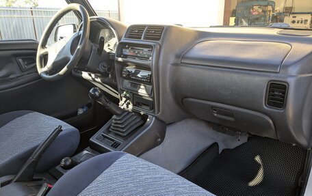 Suzuki Vitara II рестайлинг, 1996 год, 465 000 рублей, 20 фотография
