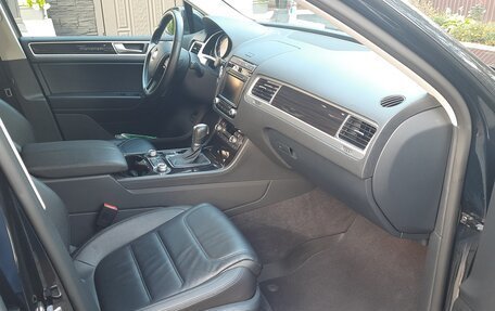 Volkswagen Touareg III, 2015 год, 4 150 000 рублей, 24 фотография