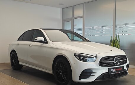 Mercedes-Benz E-Класс, 2021 год, 4 490 000 рублей, 3 фотография