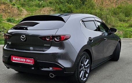 Mazda 3, 2019 год, 1 550 000 рублей, 11 фотография