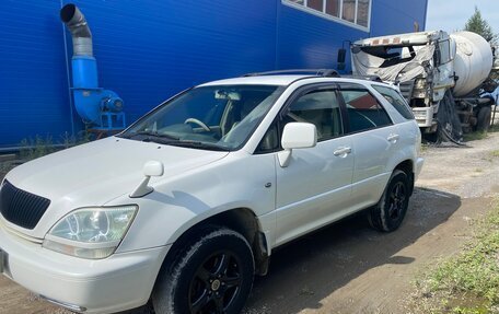 Toyota Harrier, 2002 год, 1 030 000 рублей, 2 фотография