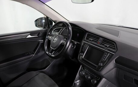 Volkswagen Tiguan II, 2017 год, 2 289 000 рублей, 10 фотография