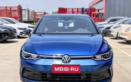 Volkswagen Golf VIII, 2021 год, 1 450 998 рублей, 1 фотография