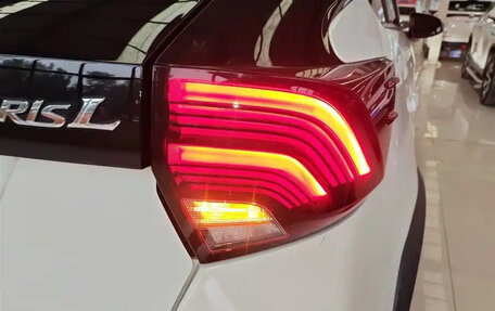 Toyota Yaris XP150 рестайлинг, 2022 год, 1 320 000 рублей, 7 фотография