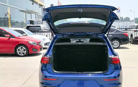 Volkswagen Golf VIII, 2021 год, 1 450 998 рублей, 13 фотография