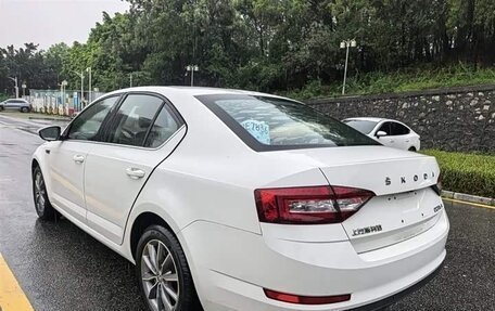 Skoda Octavia, 2021 год, 1 150 000 рублей, 4 фотография