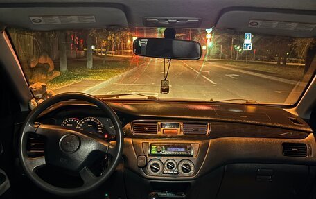 Mitsubishi Lancer IX, 2003 год, 300 000 рублей, 9 фотография