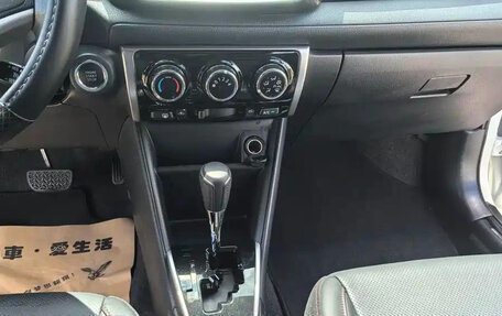 Toyota Yaris XP150 рестайлинг, 2022 год, 1 300 000 рублей, 13 фотография