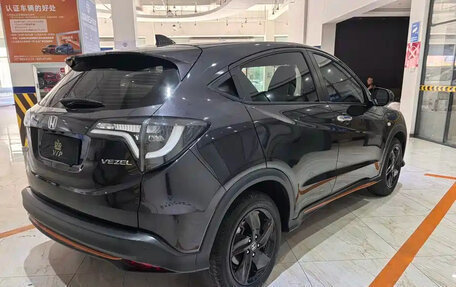 Honda Vezel, 2022 год, 1 812 000 рублей, 4 фотография
