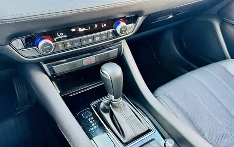 Mazda Atenza III, 2019 год, 2 100 000 рублей, 13 фотография