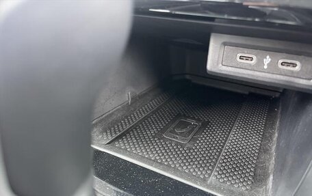 Volkswagen T-Cross I, 2021 год, 1 200 000 рублей, 6 фотография