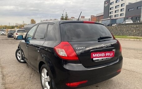 KIA cee'd I рестайлинг, 2010 год, 915 000 рублей, 3 фотография
