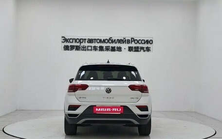 Volkswagen T-Roc I, 2022 год, 2 010 000 рублей, 5 фотография