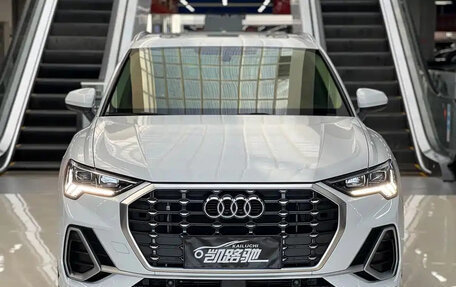 Audi Q3, 2022 год, 2 300 000 рублей, 2 фотография