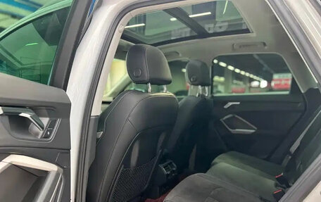 Audi Q3, 2022 год, 2 300 000 рублей, 10 фотография